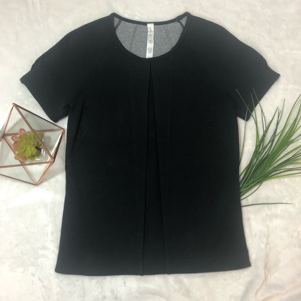 Lululemon Athletica Top size 6